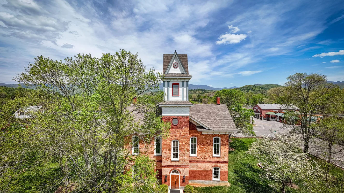 Demolition contractor in Hayesville, NC